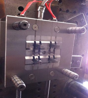 膠木模具 多領(lǐng)域應(yīng)用的專業(yè)定制解決方案