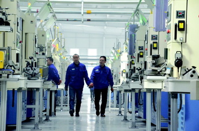 以技術(shù)創(chuàng)新引領(lǐng)產(chǎn)業(yè)蝶變 邁向國內(nèi)領(lǐng)先、行業(yè)一流的工業(yè)強市之路